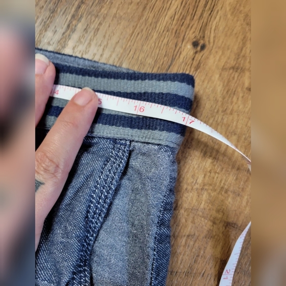 Volcom chambray shorts - Picture 6 of 12